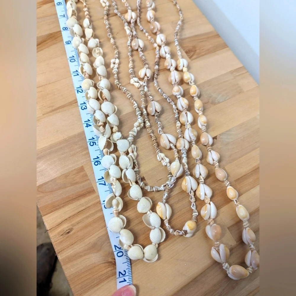 Vintage Set Of Shell Necklaces Kitch Boho Unique Costume 4